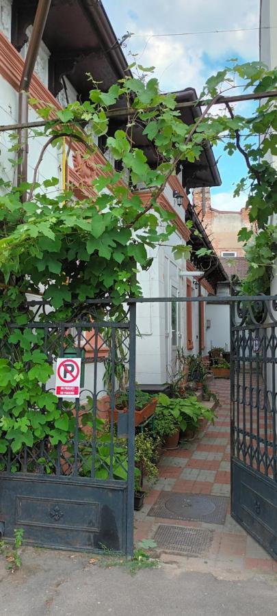 Casa Liveni Apartment บูคาเรสต์ ภายนอก รูปภาพ